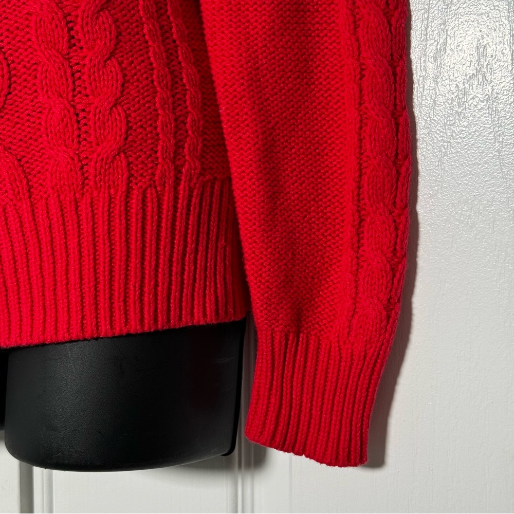 Old Navy Classic Red Cable Knit Women's Sweater Size Medium - Picture 4 of 5